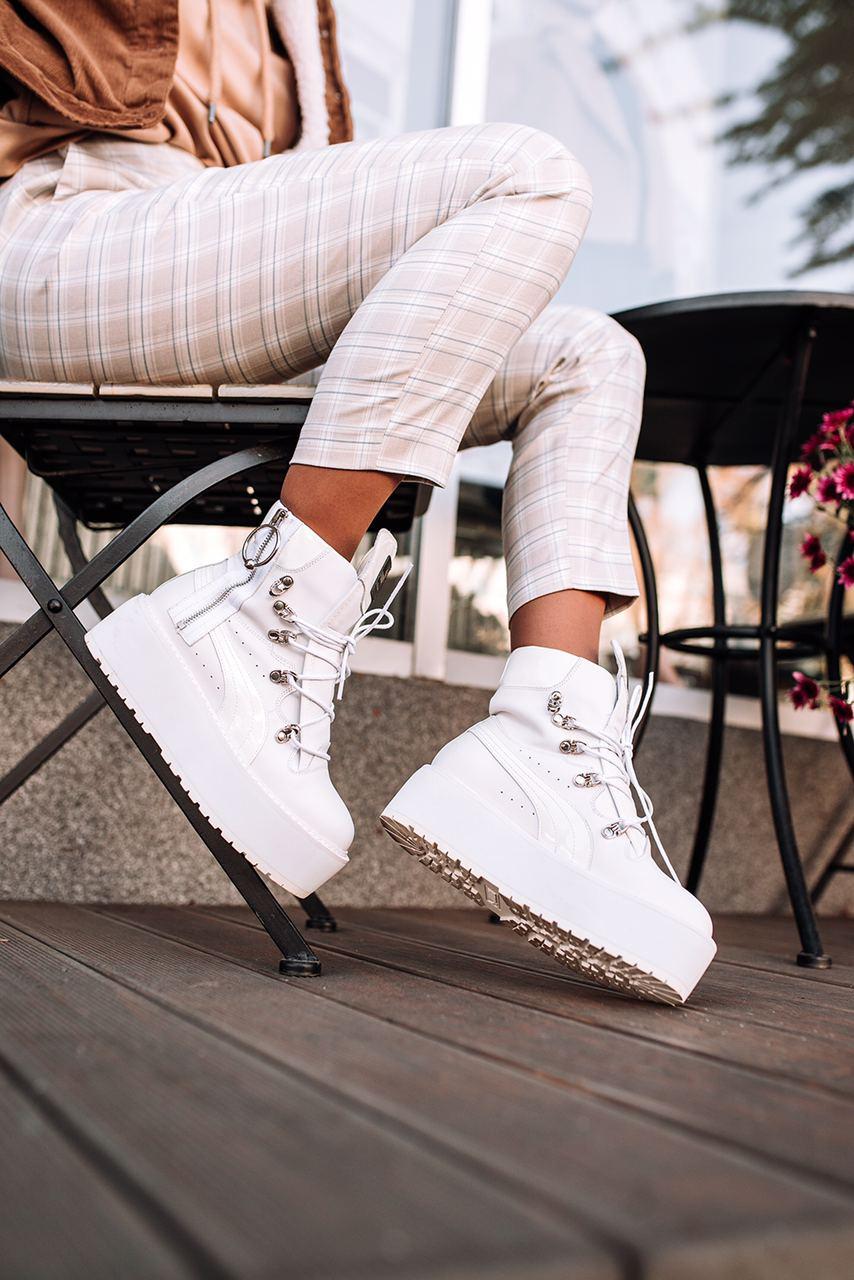 

Женские ботинки PUMA BY RIHANNA SNEAKER BOOT White / Пума Рианна Белые 38, Белый