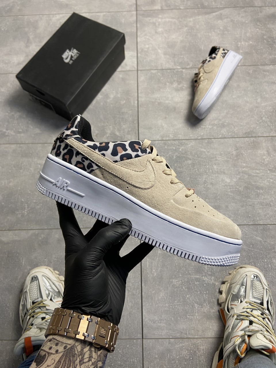 

Кроссовки Nike Air Force 1 Sage Low PRM Animal 37, Разноцвет