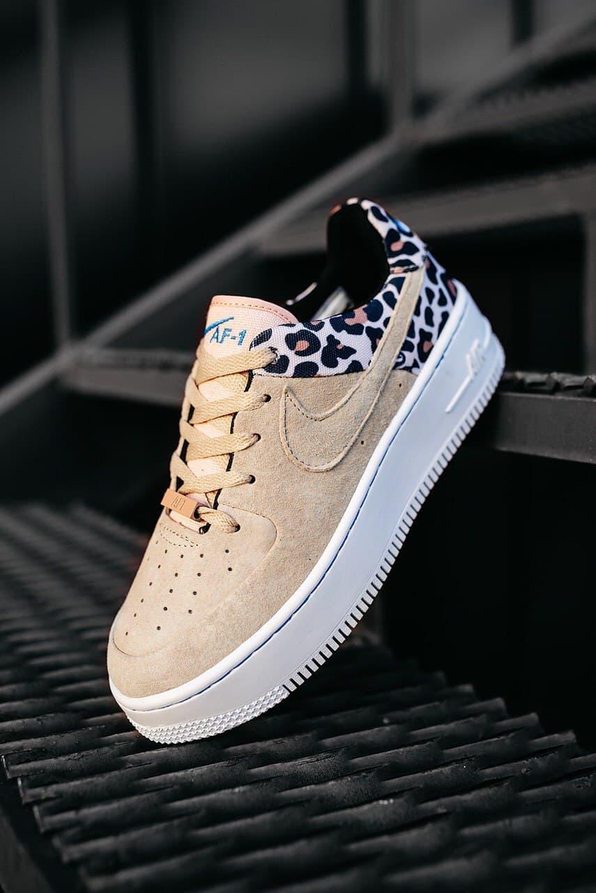 

Женские кроссовки Nike Air Force Sage Premium Leopard Beige / Найк Аир Форс Сейдж Премиум Леопардовые Бежевые, Бежевый