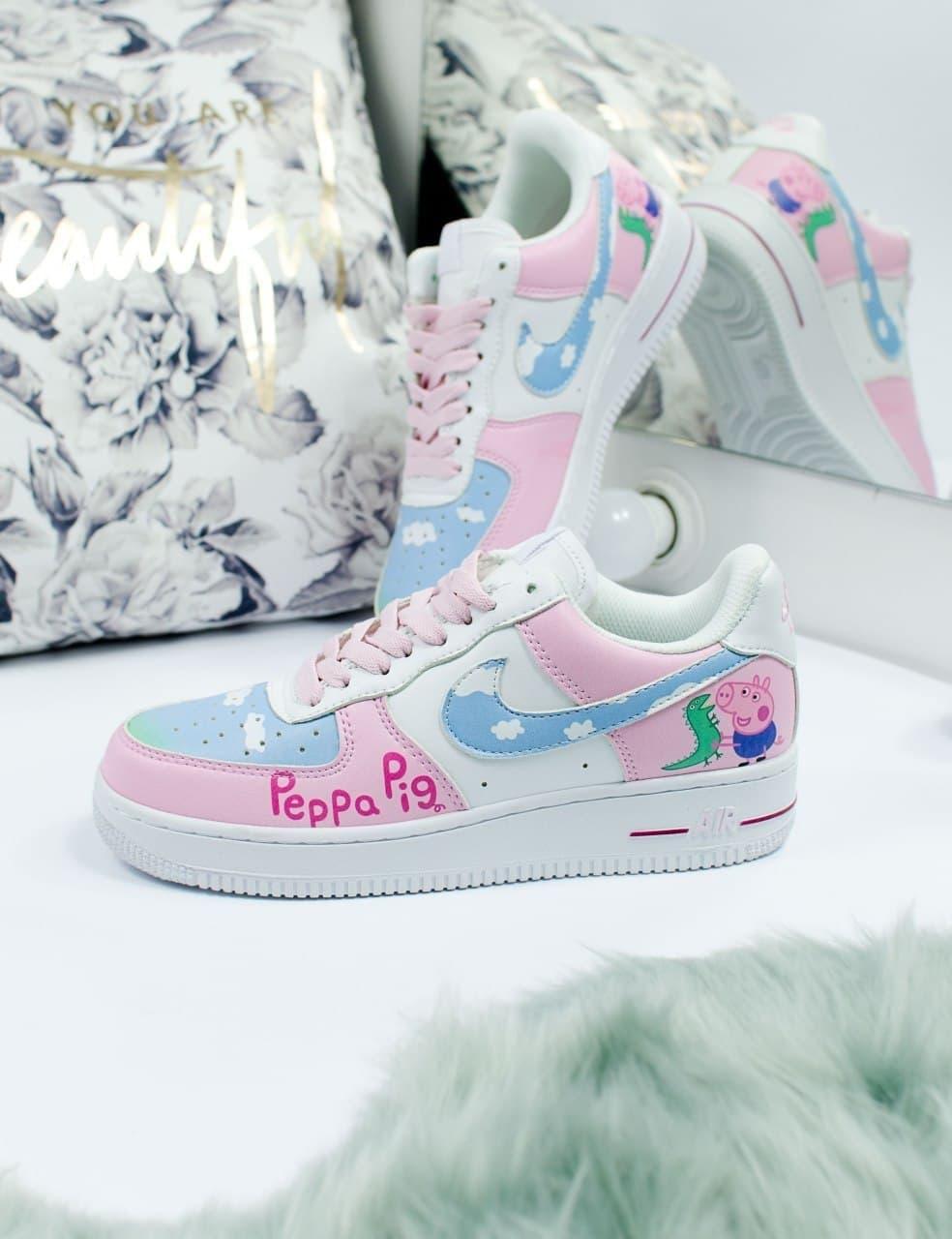 

Женские кроссовки Nike Air Force 1 Peppa Pig White Pink Blue / Найк Аир Форс 1 Белый Розовый Голубой 39, Разные цвета