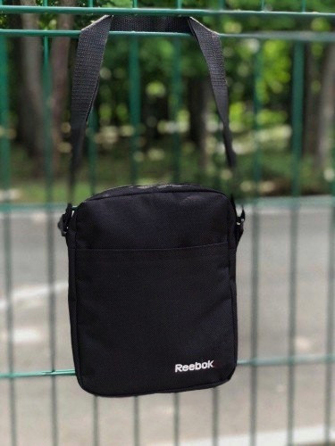 

Барсетка черная Reebok 600d