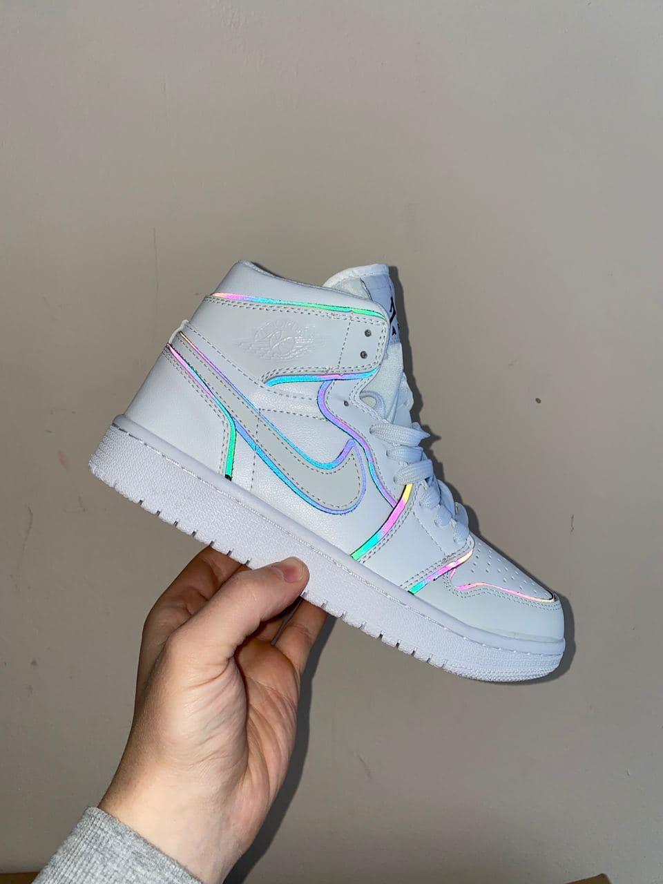 

Мужские кроссовки Nike Air Jordan Retro 1 White Reflective / Найк Аир Джордан Ретро 1 Белые Рефлективные, Белый