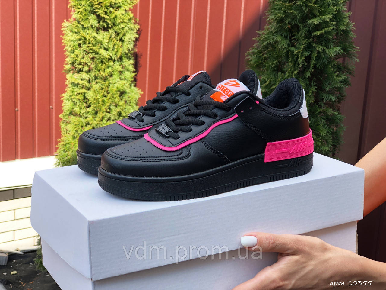 

Кроссовки женские Nike Air Shadow в стиле Найк, кожа, код SD-10355. Черные 37, Черный