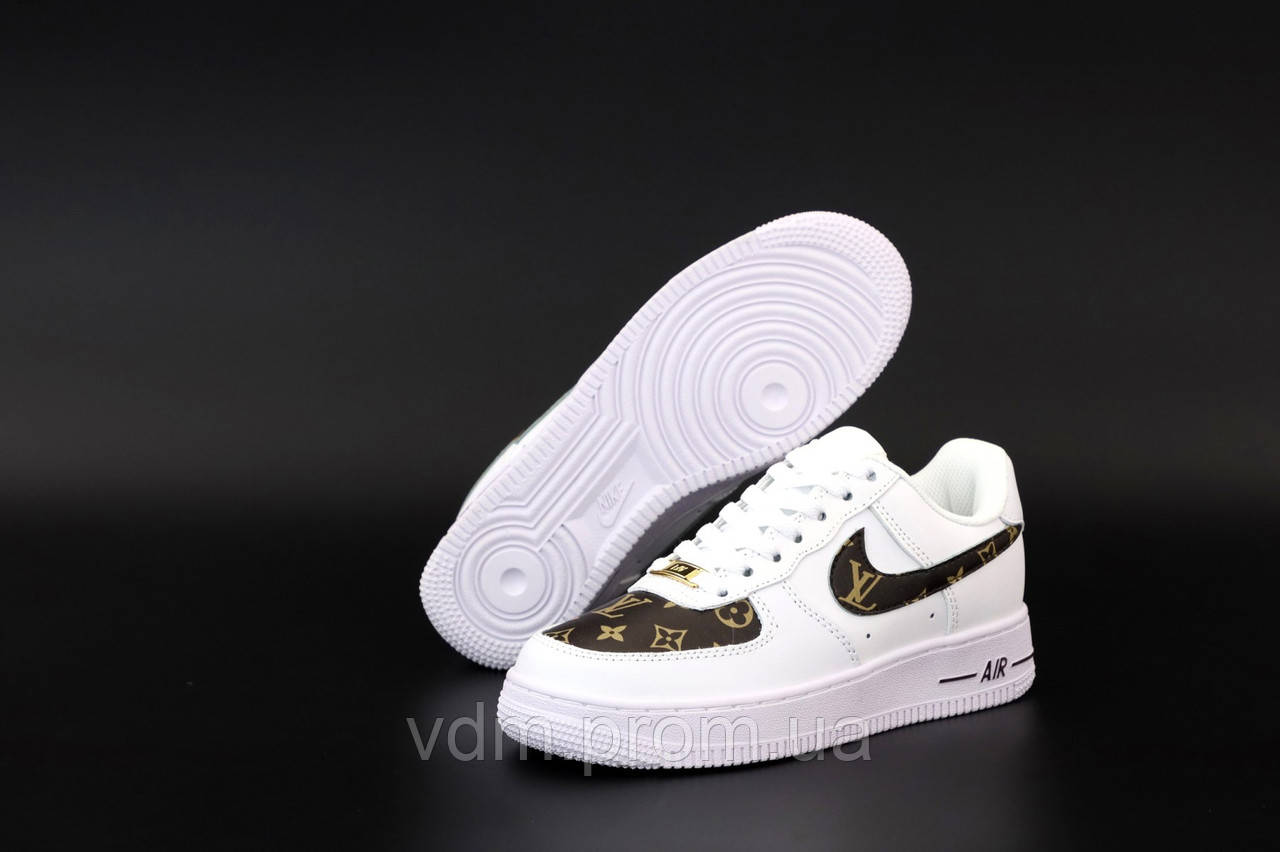 

Кроссовки женские Nike Air Force 1 в стиле Найк Аер Форс, натуральная кожа, код KD-12481. Белые 39, Белый