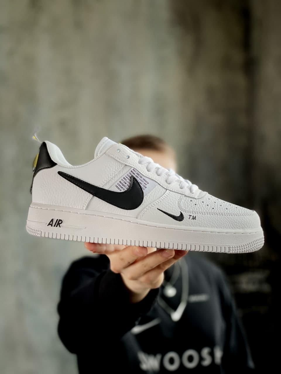 

Женские кроссовки Nike Air Force 1 07 Lv8 Ultra White / Найк Аир Форс 1 07 Лв8 Ультра Белые, Белый