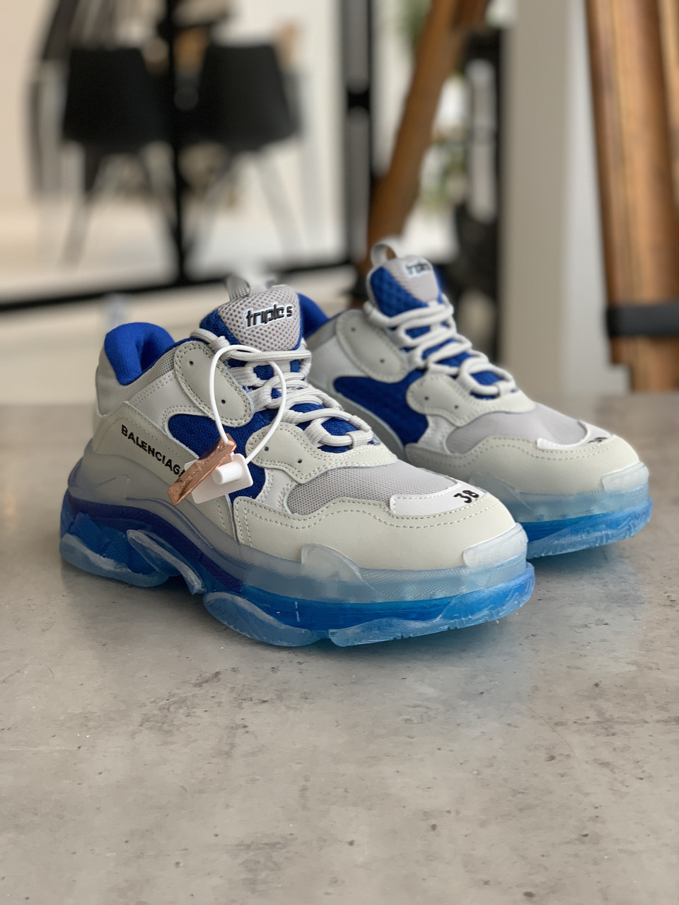 

Кросівки жіночі Balenciaga Triple S White Blue, Синий