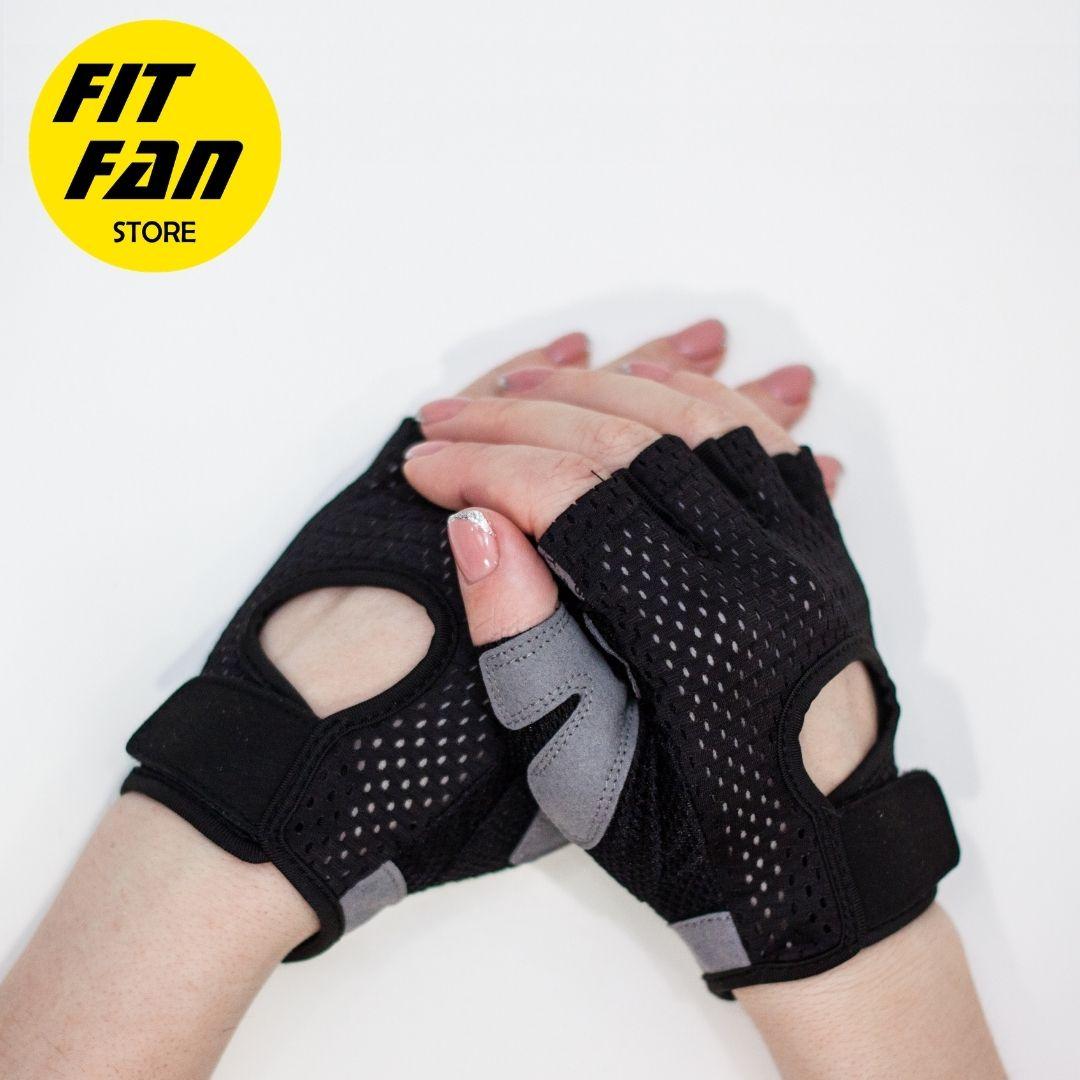 

Спортивные перчатки женские Fit Fan Pro Черный
