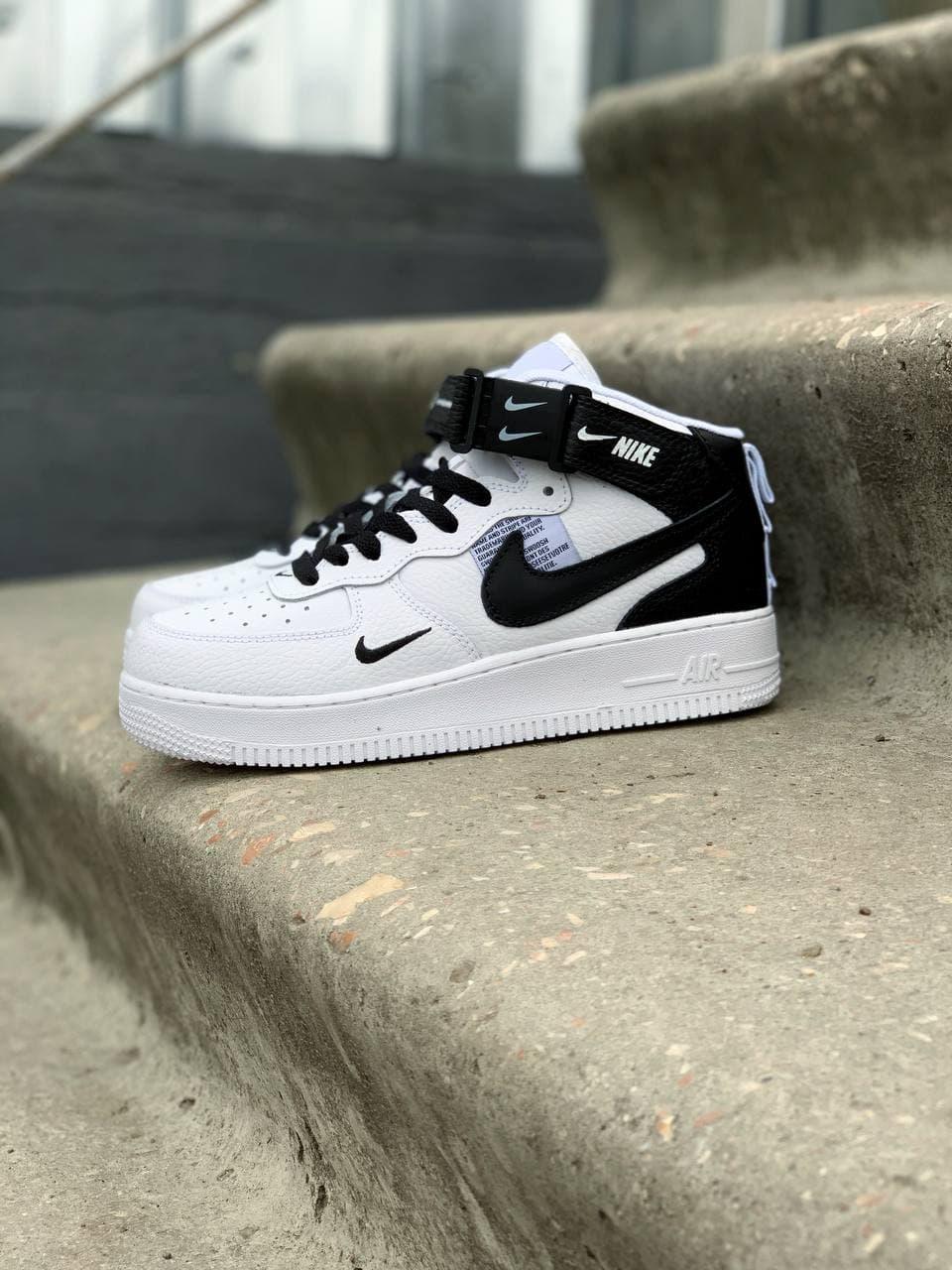 

Женские кроссовки Nike Air Force 1 07 Lv8 Ultra Hight White Black / Найк Аир Форс 1 07 Лв8 Ультра Белые Черные 39, Белый