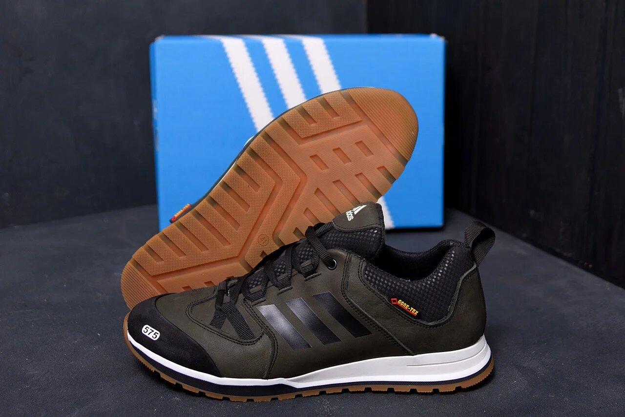 

Adidas мужские демисезонные зелёные кроссовки на шнурках.Весенние мужские кожаные кроссы 44, Зелёный