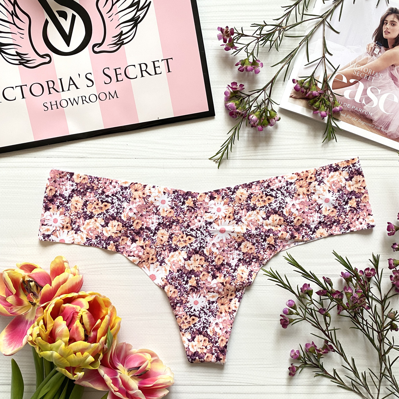 

Victoria's secret трусики стринги размер S