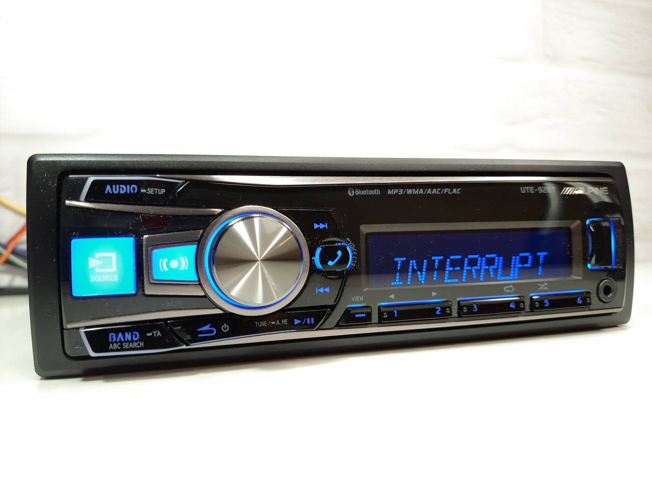 

Автомагнитола Alpine UTE-92BT 4*50 Вт,USB,MP3,Bt,FM.Супер цена!