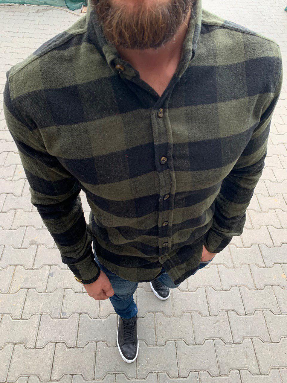 

Рубашка мужская утеплённая стильная на пуговицах в клетку хаки+чёрная, Разные цвета