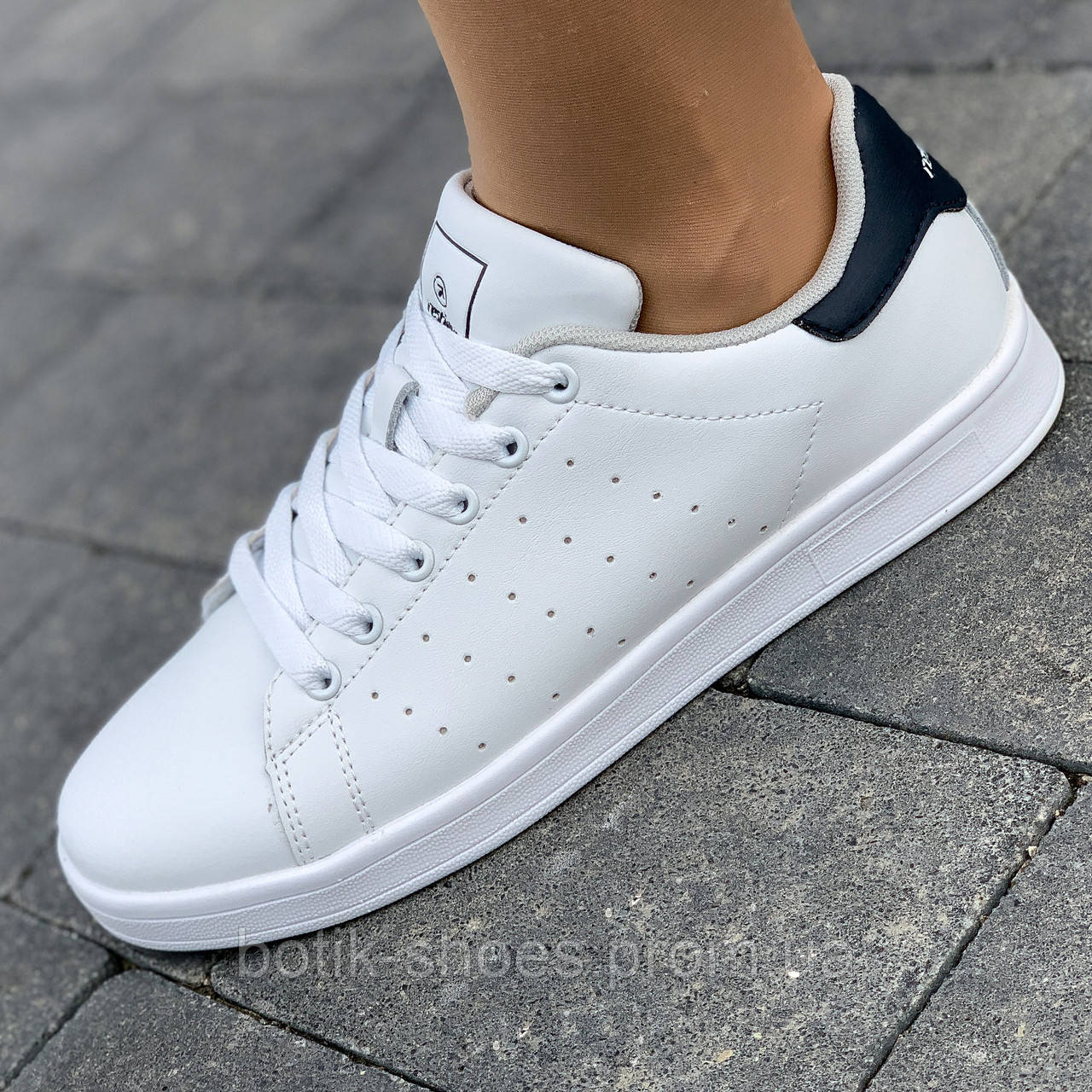 

Белые кроссовки кожаные женские кеды эко кожа в стиле Adidas Stan Smith брендовые удобные легкие 36 разме 2021, Белый