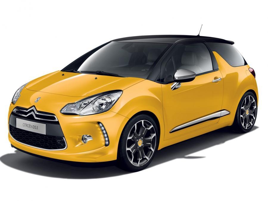 

Автомобильные коврики EVA на Citroen DS3 2009-