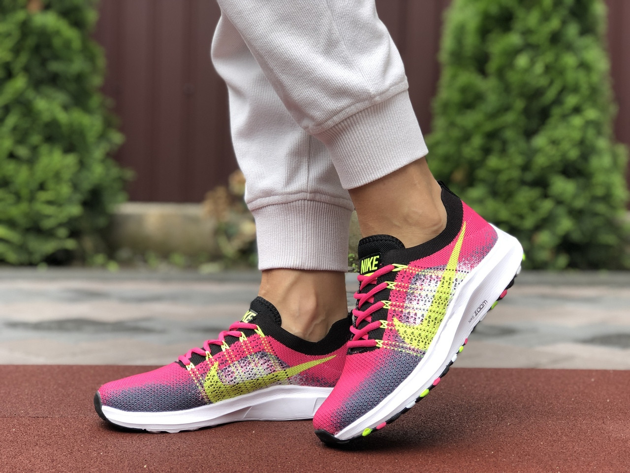 

Nike Zoom розовые с серым на лето найк классические для зала 38, Синий