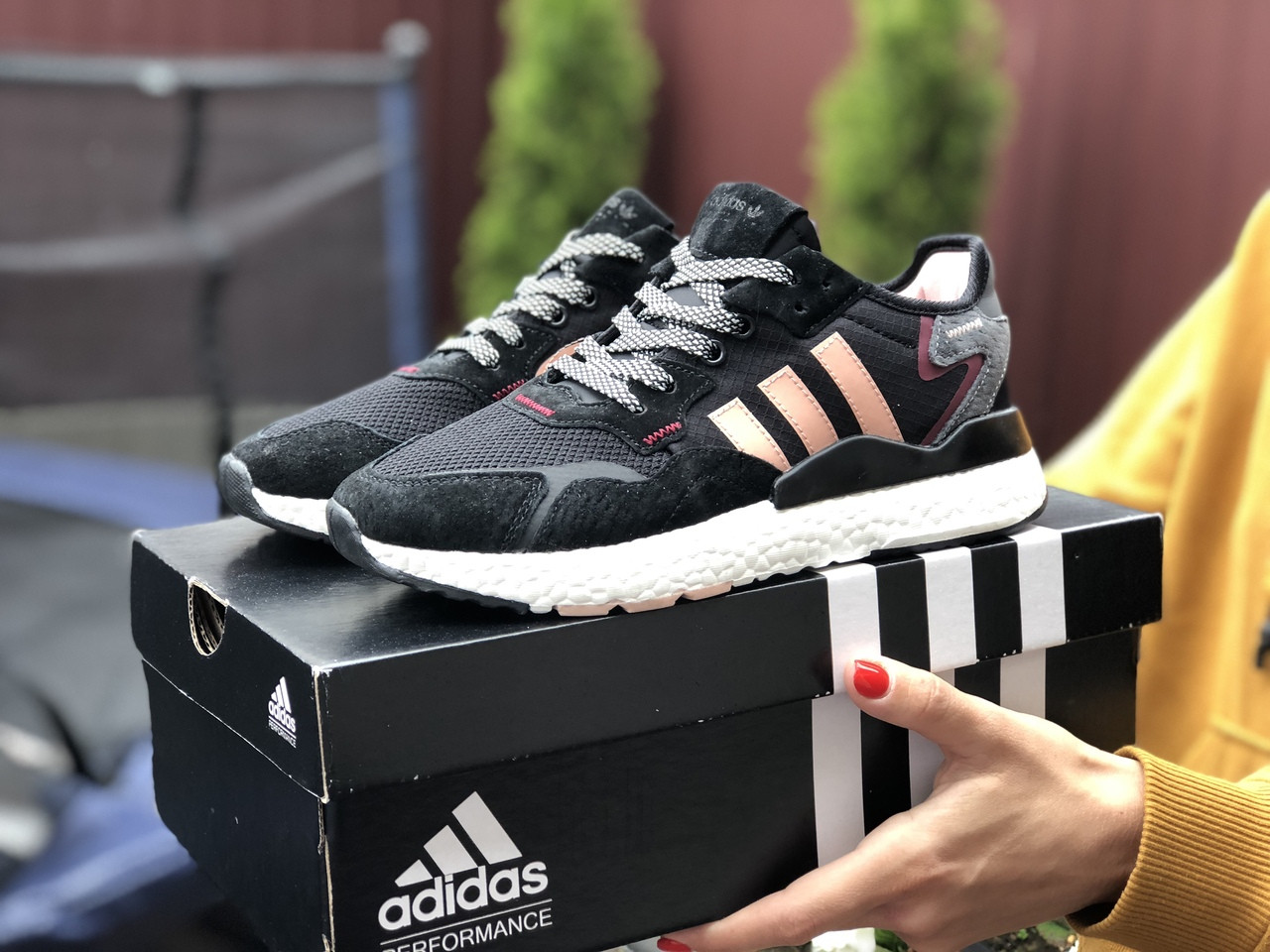 

Кроссовки Adidas Nite Jogger Boost 3M черно белые с пудрой адидас брендовые беговые 37, Черно-белый