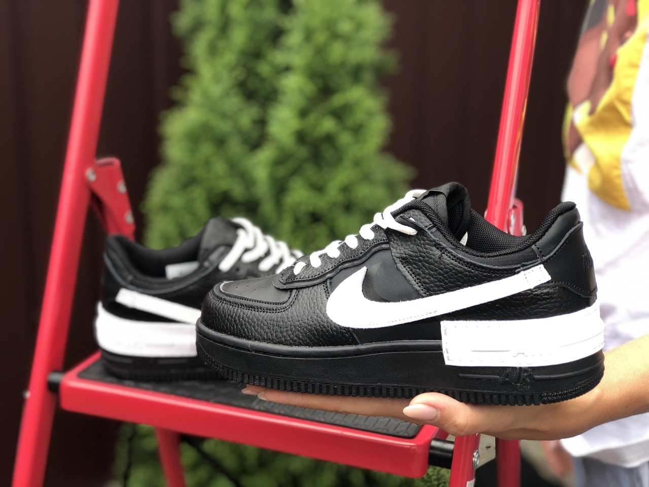 

Кроссовки Nike Air Force 1 Shadow черные с белым для прохладной погоды найк молодежные для спорта 37, Черно-белый