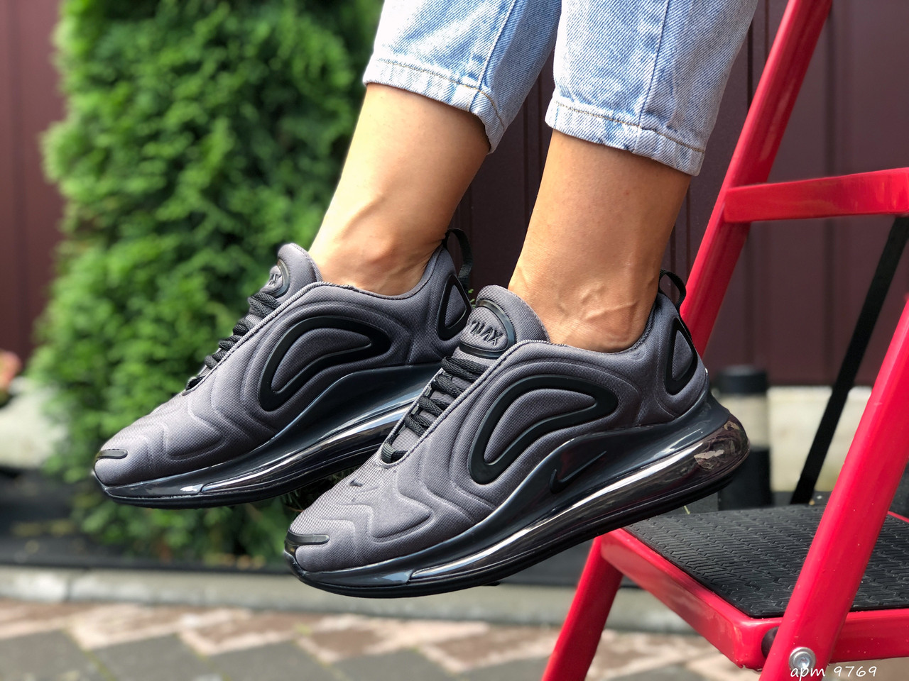 

Кроссовки Nike Air Max 720 серые с черным всесезонные найк дешевые больших/маленьких размеров, Голубой