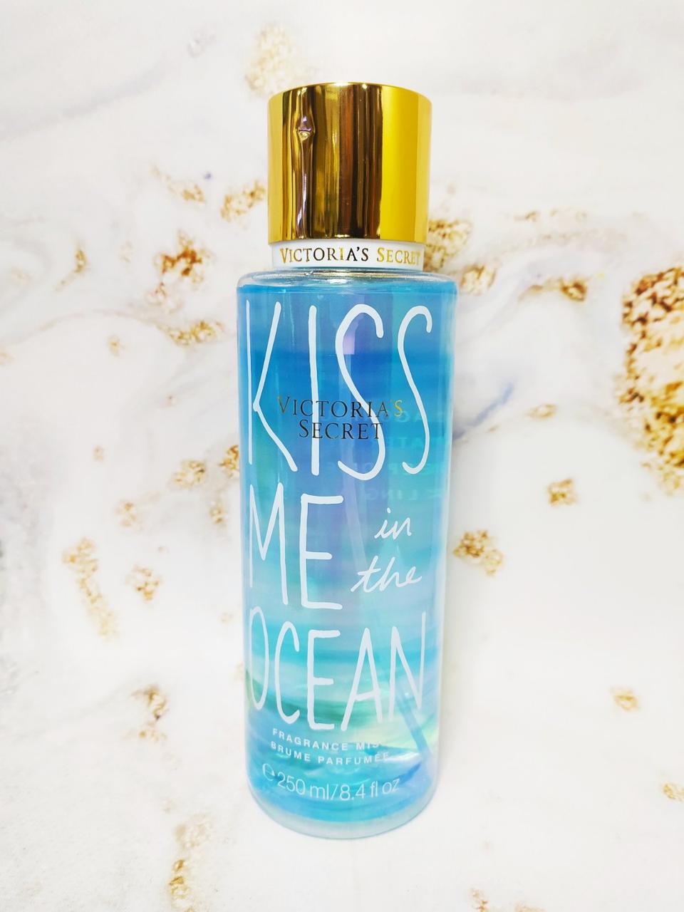 

Спрей для тела Victoria’s Secret Kiss Me in the Ocean (Виктория Сикрет Кисс Ми Ин Зе Оушен) 250 мл