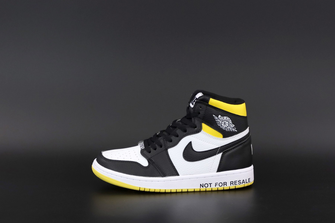 

Кроссовки мужские Nike Air Jordan 1 Retro черно-белые, Найк, натуральная кожа, прошиты. Код KD-12525 45, Черно-белый