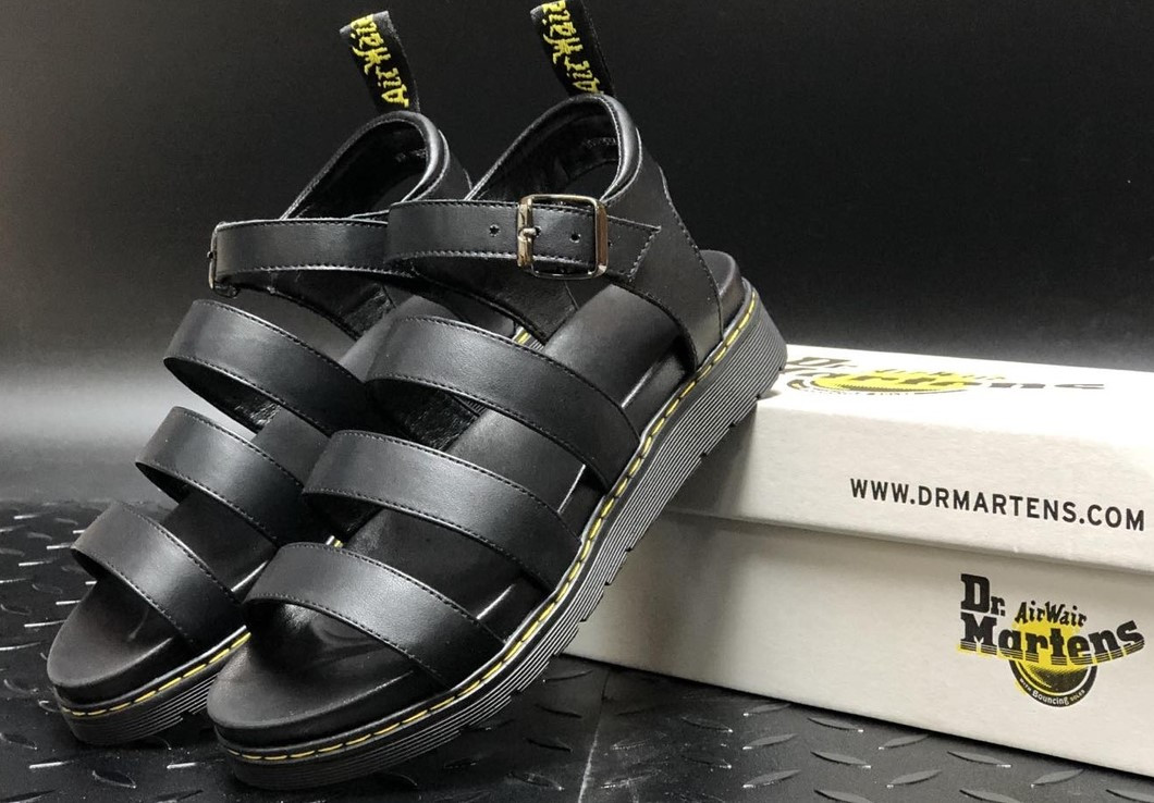 

Сандалии женские кожаные черные стильные Sandals Dr.Martens Мартинсы хит 2020 38