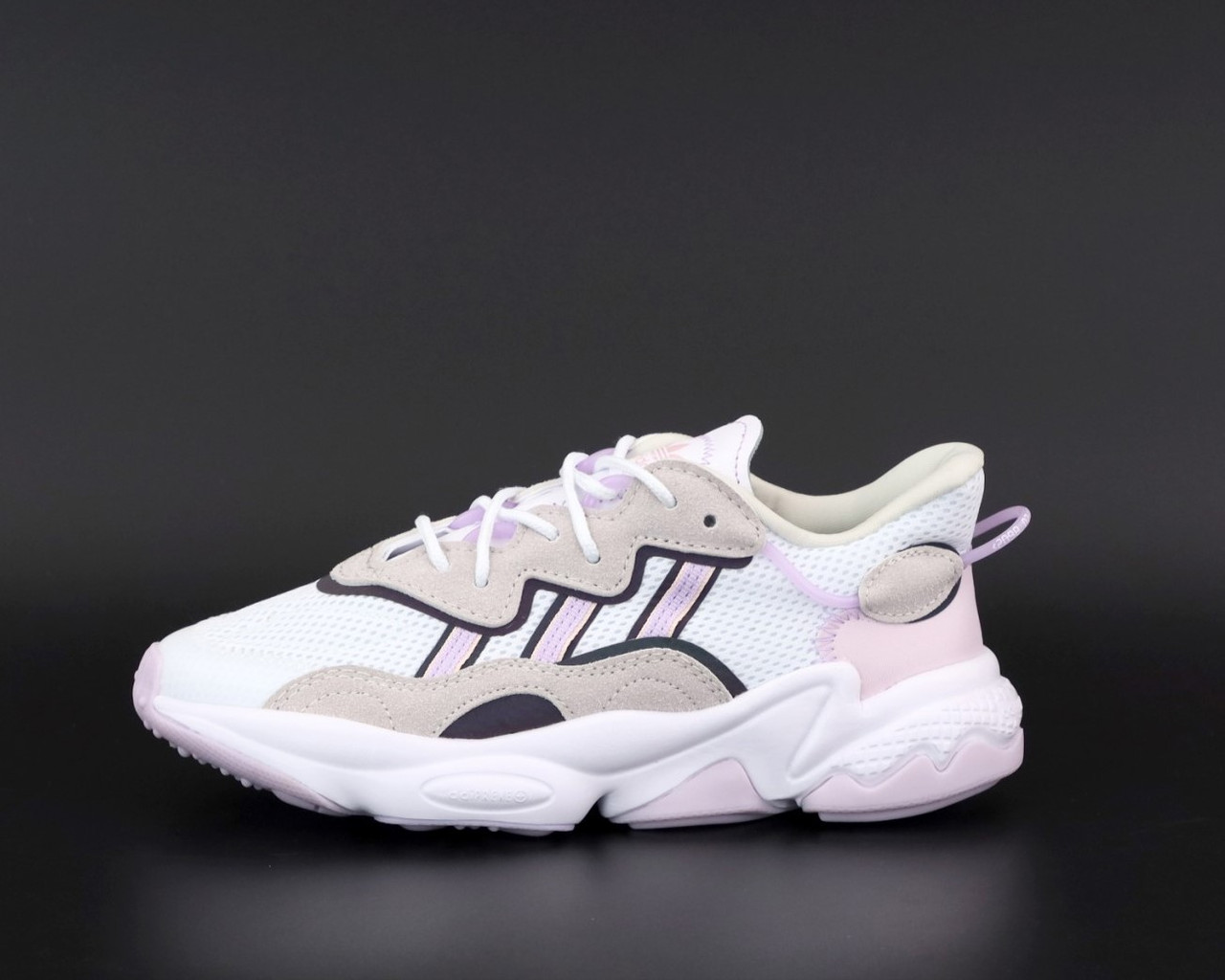 

Кроссовки женские белые с рефлективом Adidas Ozweego Адидас Озвиго Новинка 2021 37, Белый