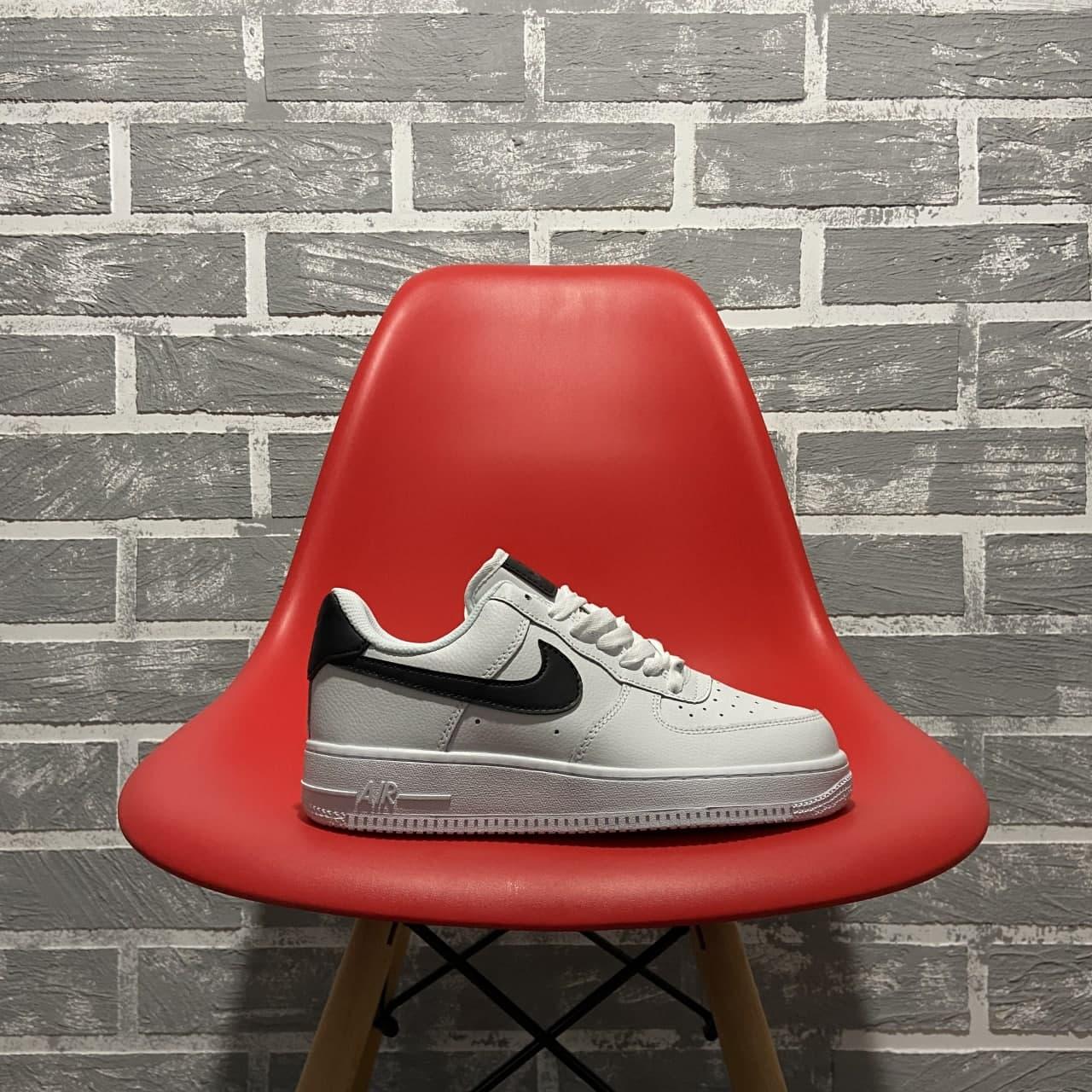 

Женские Кроссовки Nike Air Force 1 Low White Black / Найк Аир Форс 1 Лоу Белые Черные Лого 39, Белый