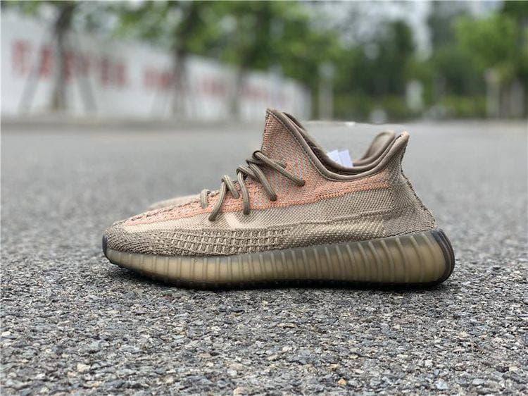 

Мужские кроссовки Adidas Yeezy Boost 350 V2 Eliada / Адидас Изи Буст 350 В2 Элиада 45, Бежевый