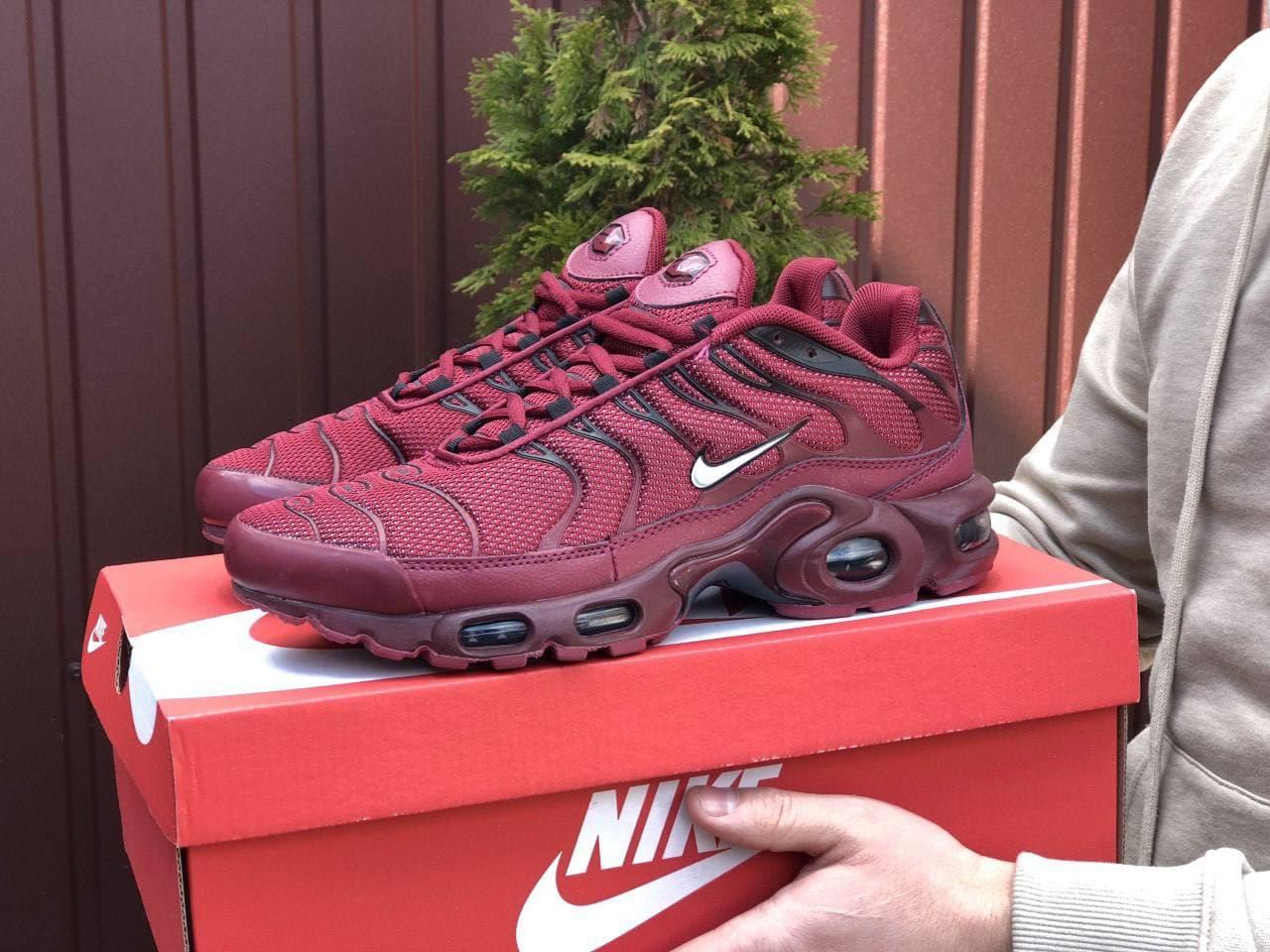 

Кроссовки бордовые Nk Air Max Plus, кросс, обувь, взуття, sneakers, шузы, Air Max TN Plus 43