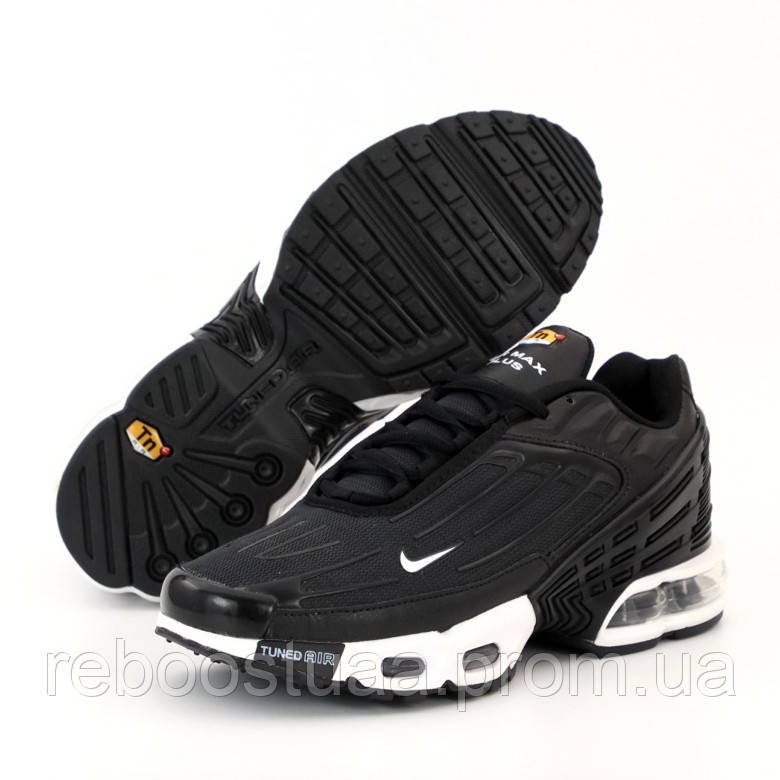 

Чоловічі кросівки Nike Air Max Plus III, чорний, В'єтнам 43, Черный