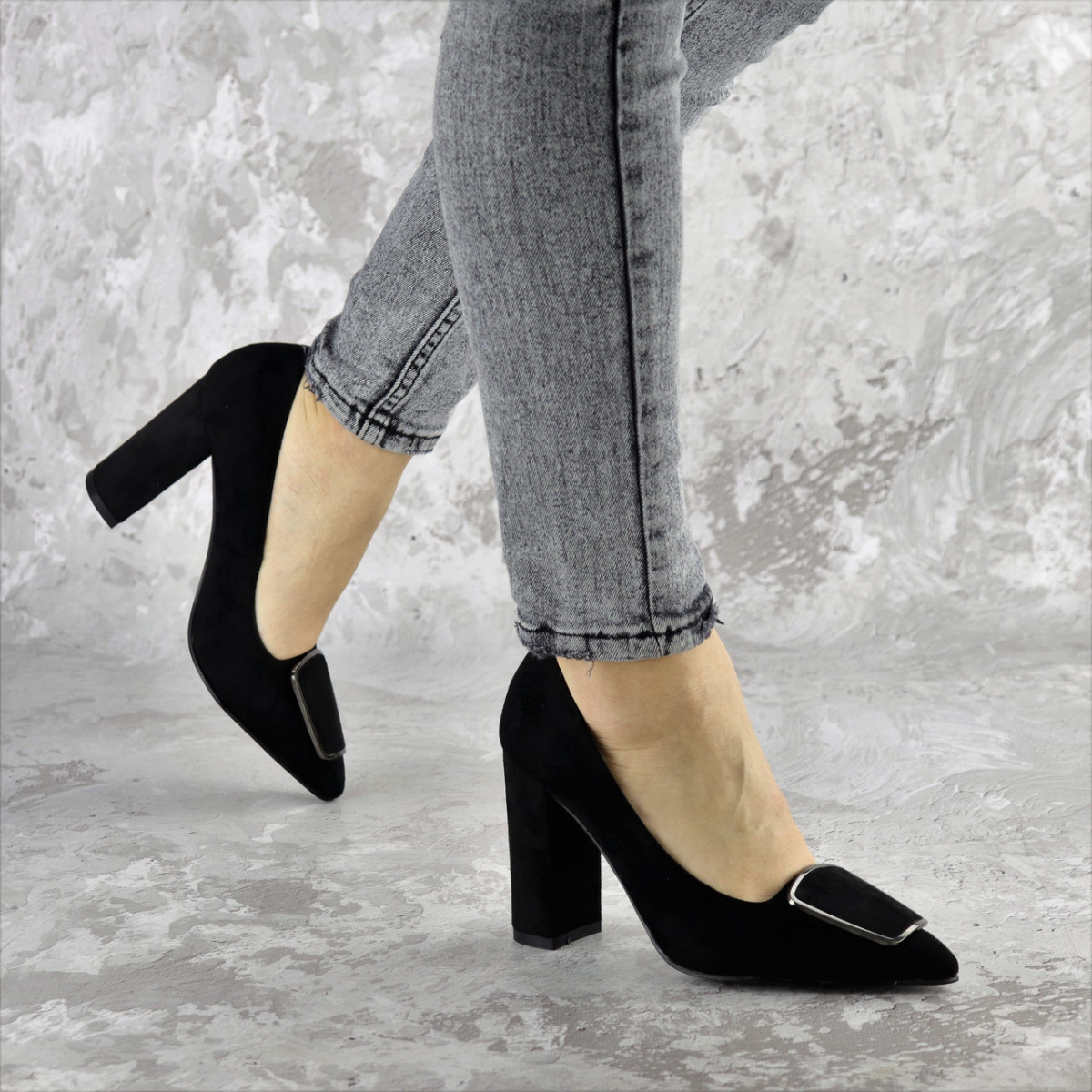 

Туфли женские на каблуке Fashion Mugsley 2376 36 размер 23,5 см Черный