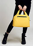 Модная вместительная женская желтая сумка с двумя ручками на длинном ремешке через плечо, матовая экокожа, фото 6