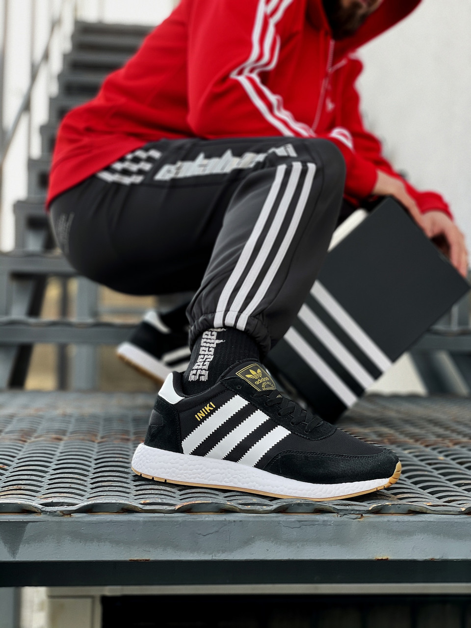 

Кроссовки женские Adidas Iniki черные, Адидас Иники, натуральная замша, сетка, прошиты. Код Z-3260 37, Черный