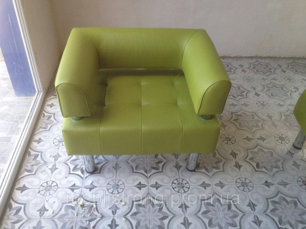 Офісне крісло для офісу Стронг (MebliSTRONG) - оливковий матовий колір