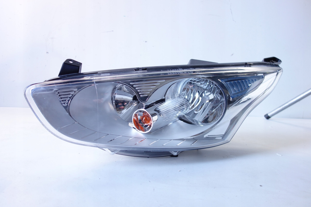 

Фара ЛЕВАЯ ФОРД B-MAX 12 - ХИМЧИСТКИ под заказ 2-4
