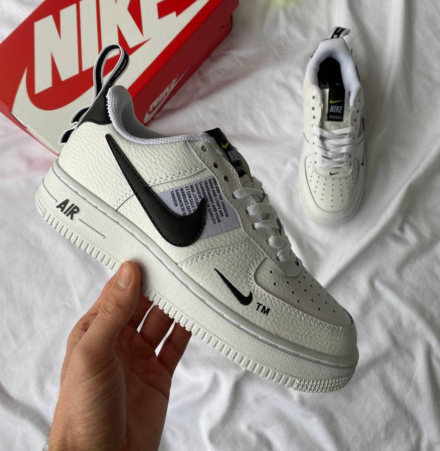 

Кроссовки женские и мужские Премиум качества Air Force 1 white logo black