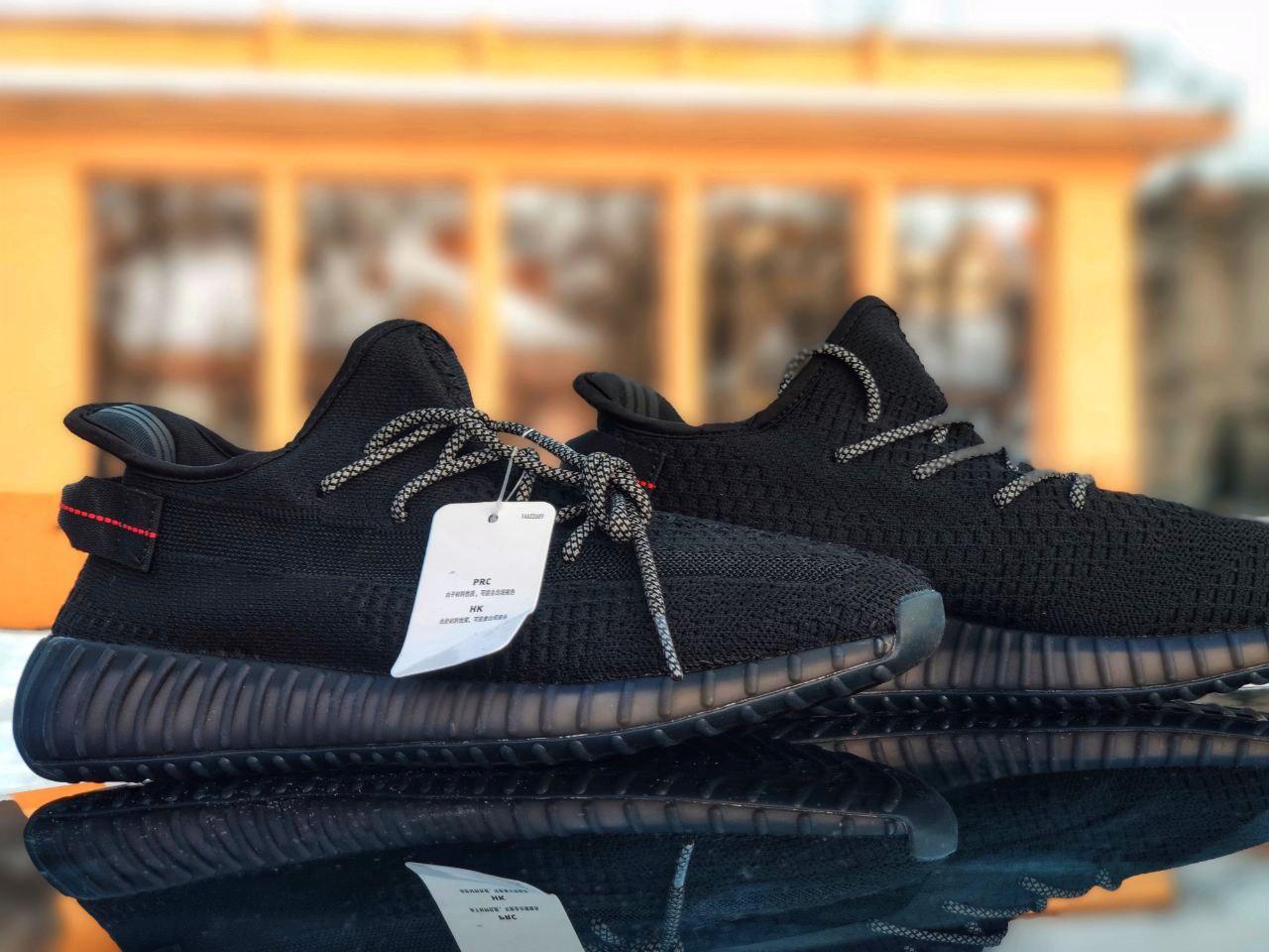 

Adidas Yeezy Boost 350 v2 Triple Black (Топ качество) Чоловічі кросівки, рефлективні шнурки 42 (26,5 см), Голубой