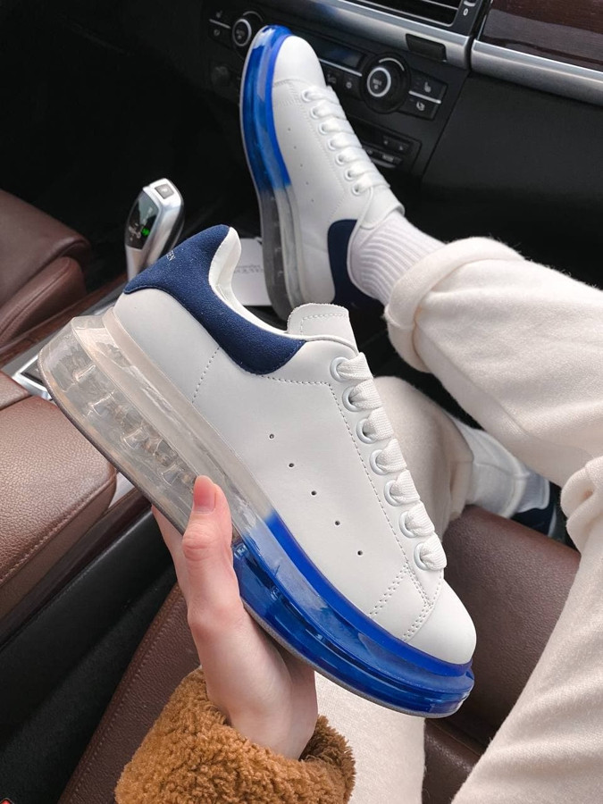 

Кроссовки женские и мужские Balenciaga Triple S Clear Sole White & Blue PREMIUM
