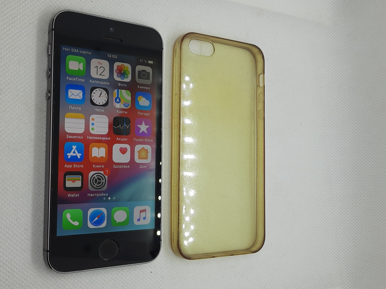 

Apple iPhone 5S 16GB Space Gray #1547ВР, Темно-серый