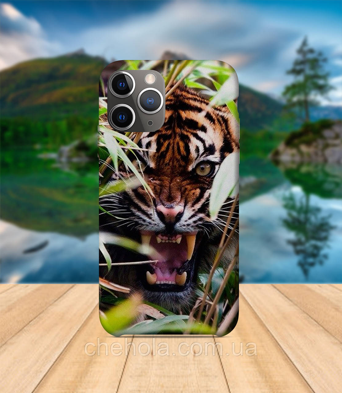

Чехол iPhone 11 PRO MAX Злой тигр с принтом