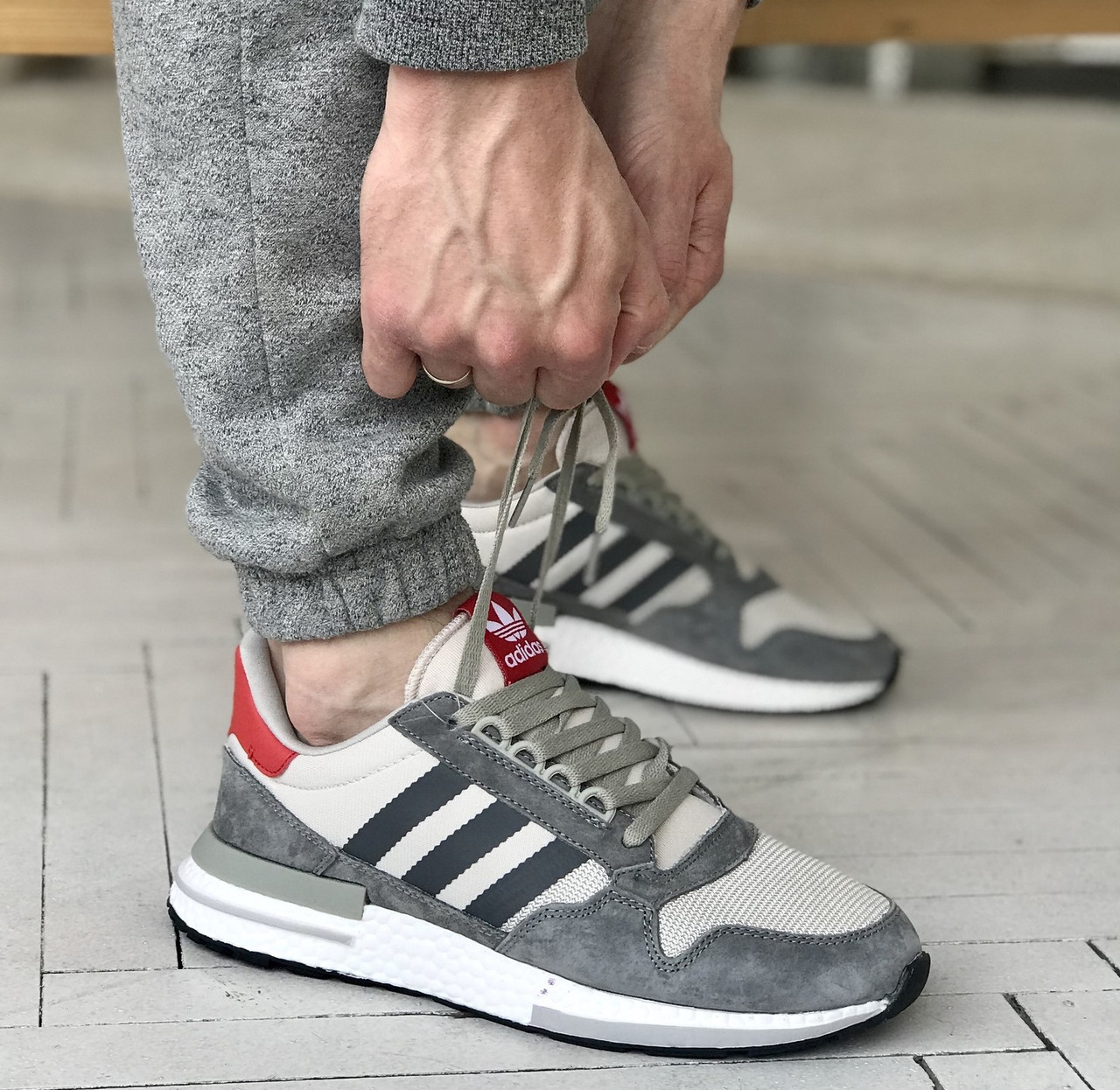 

Кроссовки серые летние тканевые/замшевые Adidas ZX 500 Адидас новинка 43, Серый