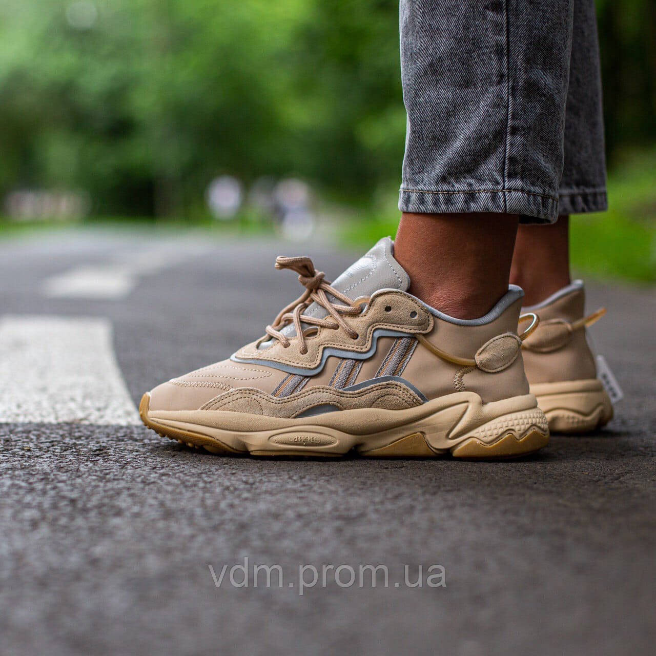 

Кроссовки мужские Adidas Ozweego Beige в стиле Адидас Озвего, натуральная кожа, код IN-510. Бежевые 43, Бежевый