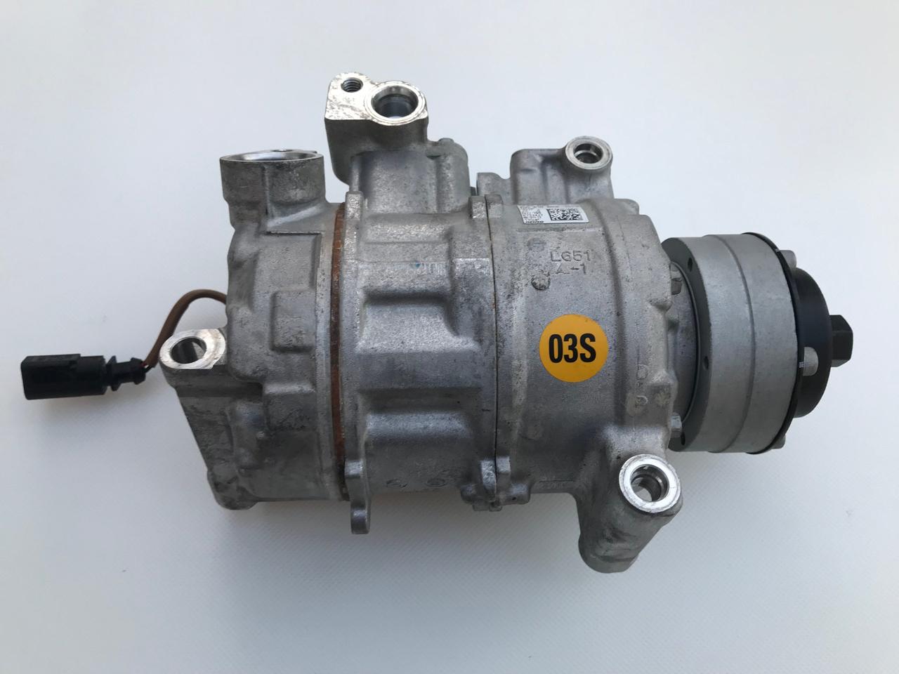 

Компрессор кондиционера 4G0816803F AUDI A8 S8 D4 под заказ 2-4