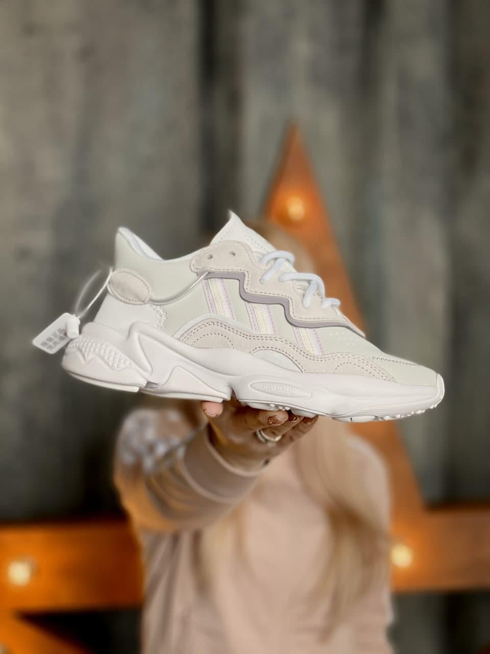 

Женские кроссовки Adidas Ozweego White Grey / Адидас Озвиго Белые Серые, Бежевый