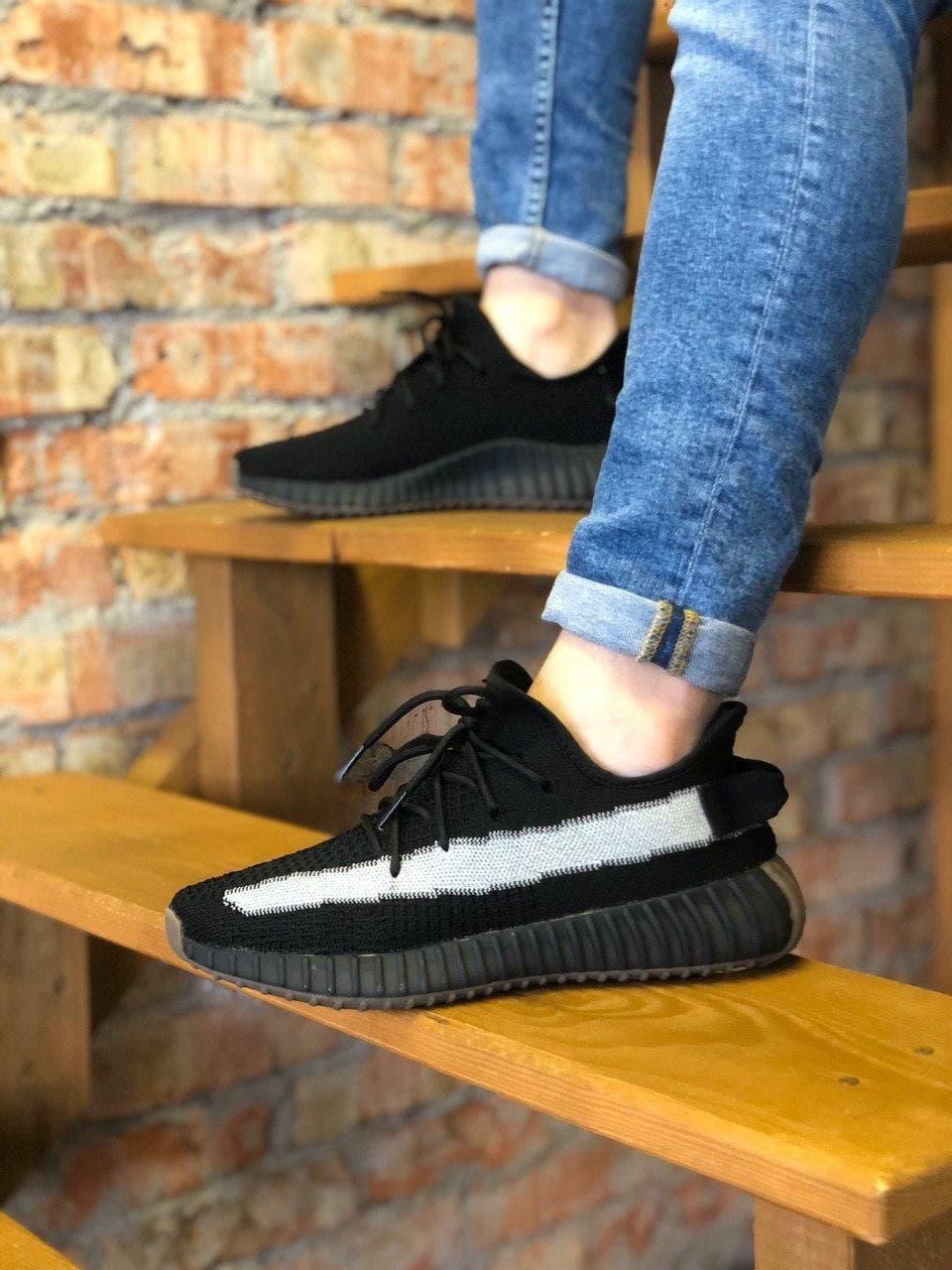 

Женские кроссовки Adidas Yeezy Boost 350 v2 Black Reflective / Адидас Изи Буст 350 в2 Черные 41, Черный