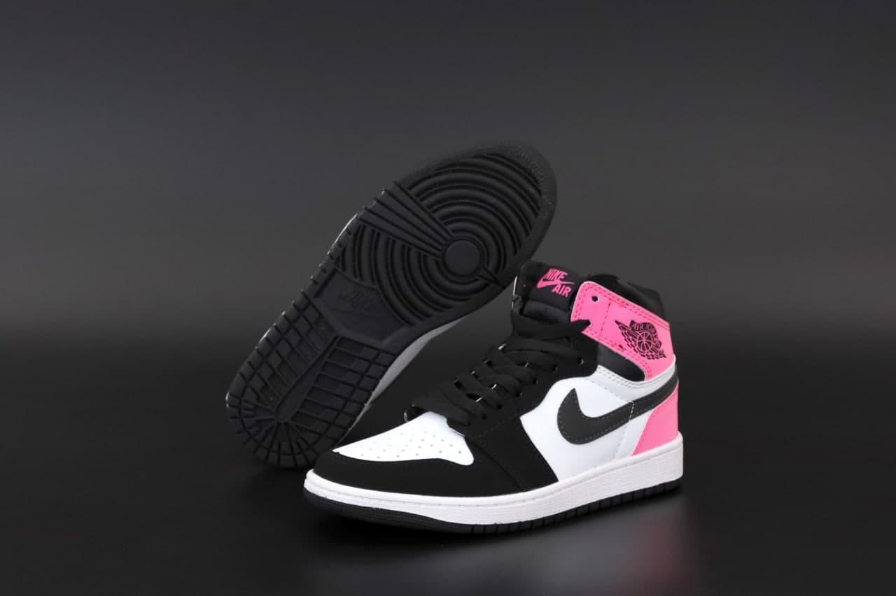 

Женские Кроссовки Nike Air Jordan 1 Retro White Black Pink / Найк Аир Джордан 1 Ретро Белый Черный Розовый 37, Разные цвета