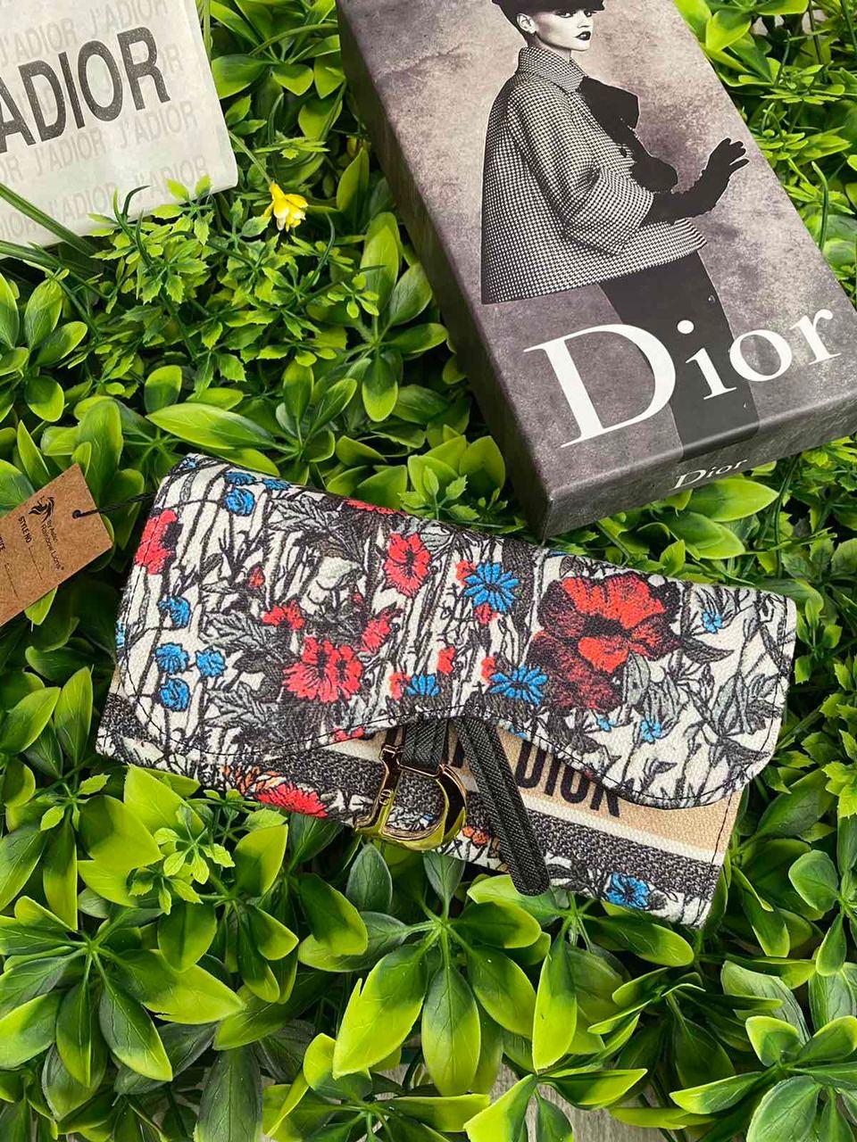 

Женский кошелек,портмоне Dior
