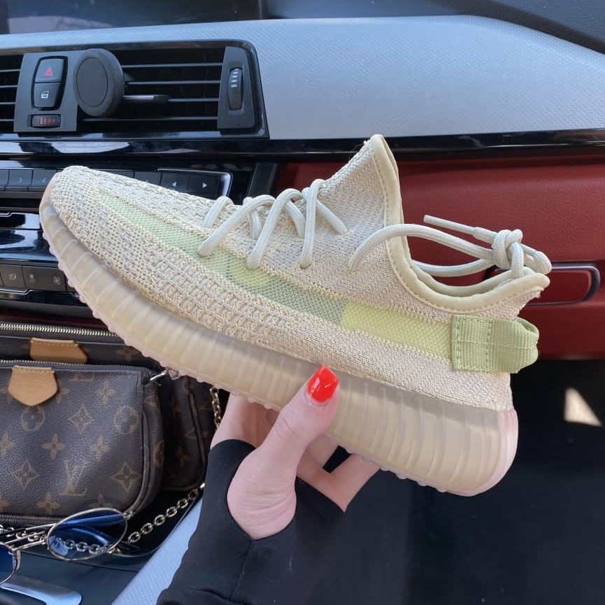 

Adidas Yeezy 350 Yellow | кроссовки мужские и женские; желтые; летние/весенние 41, Желтый