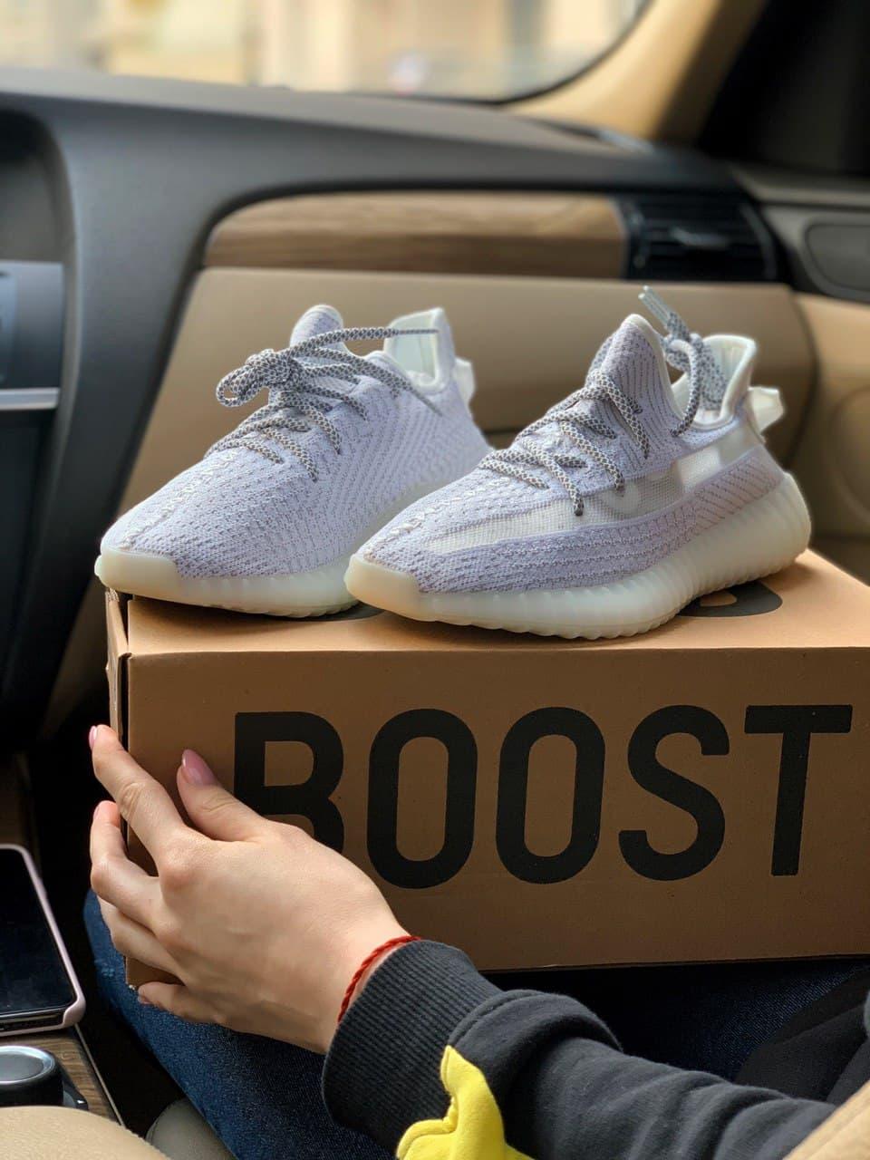 

Мужские кроссовки Adidas Yeezy Boost 350 v2 Static Reflective / Адидас Изи Буст 350 в2 Рефлективные 42, Светло-серый