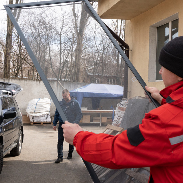 Купити антимоскітну сітку в Києві